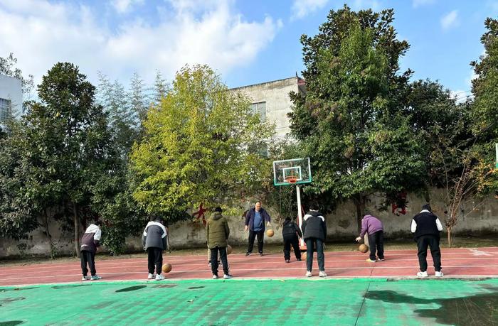 如何准备篮球选秀以提高被选中的机会_1